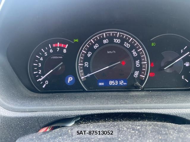 Toyota ESQUIRE 2018-06 8245150-10