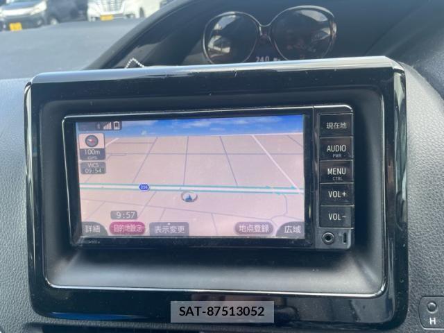 Toyota ESQUIRE 2018-06 8245150-11