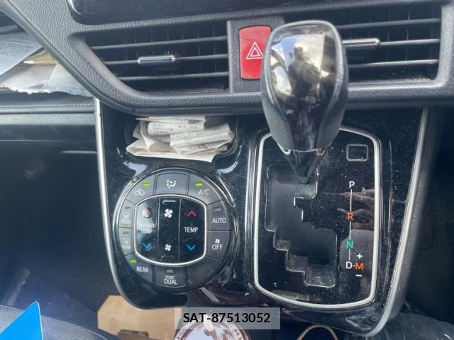 Toyota ESQUIRE 2018-06 8245150-14