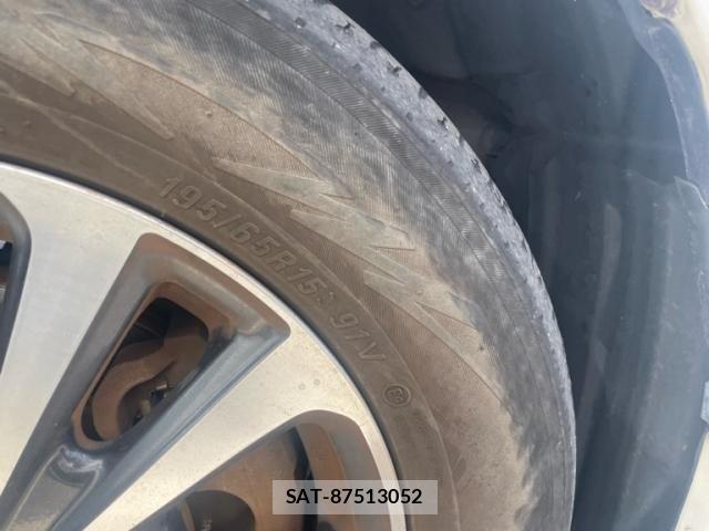 Toyota ESQUIRE 2018-06 8245150-19