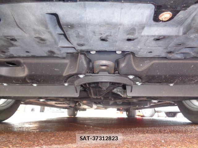 Toyota ESQUIRE 2020-03 8245151-26