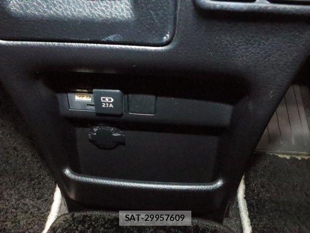 Toyota ESQUIRE 2020-07 8245148-27
