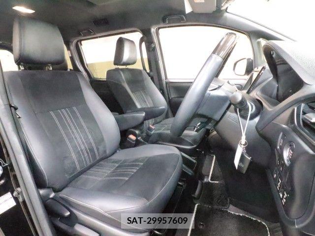 Toyota ESQUIRE 2020-07 8245148-3