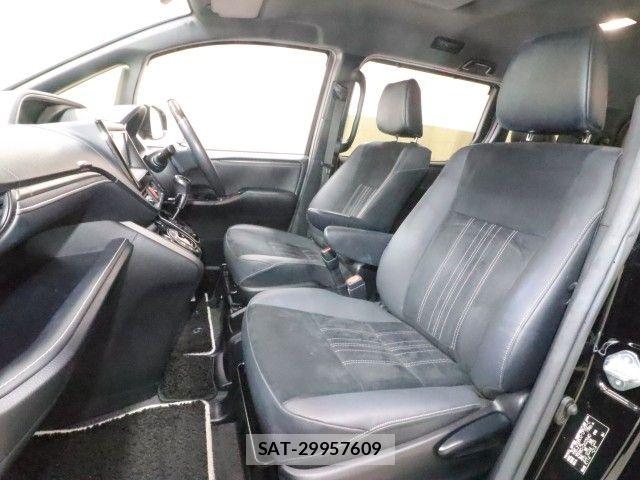 Toyota ESQUIRE 2020-07 8245148-6