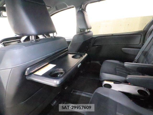 Toyota ESQUIRE 2020-07 8245148-8