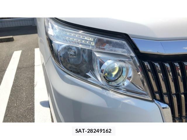Toyota ESQUIRE 2015-11 8314336-23