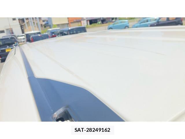 Toyota ESQUIRE 2015-11 8314336-4