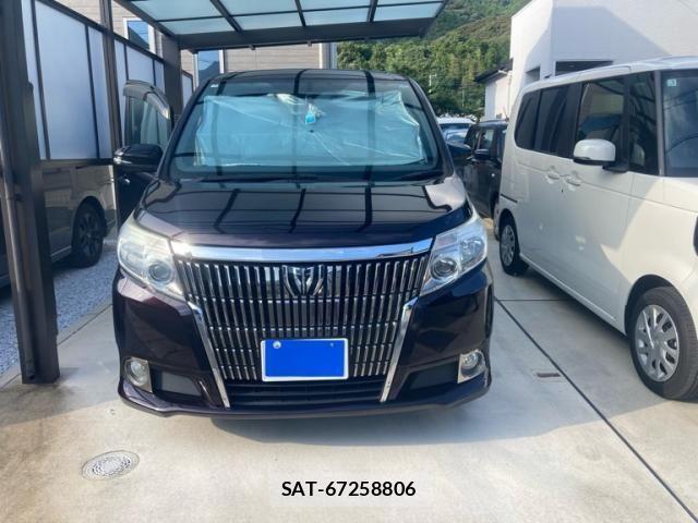Toyota ESQUIRE 2015-04 8314335-0