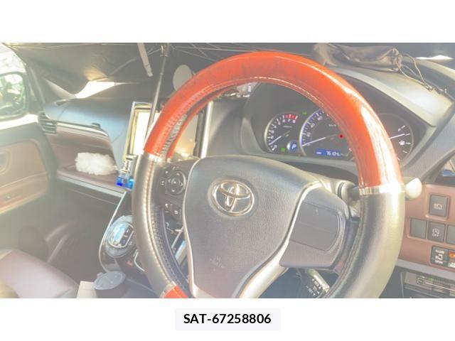 Toyota ESQUIRE 2015-04 8314335-19