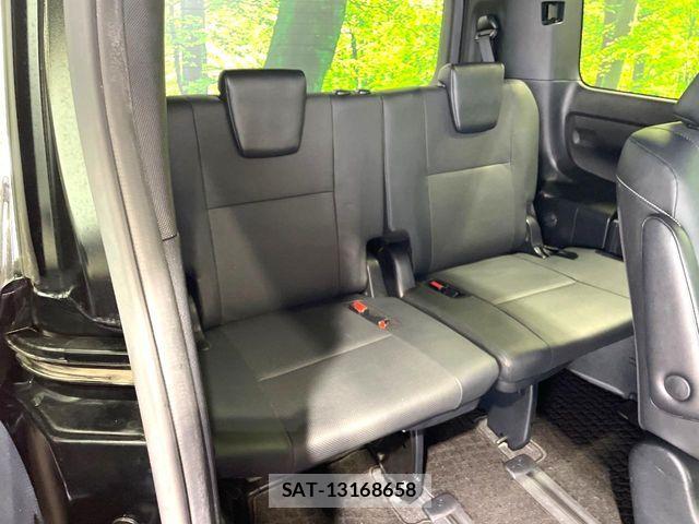 Toyota ESQUIRE 2018-09 8335733-9