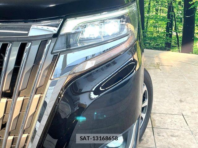 Toyota ESQUIRE 2018-09 8335733-12