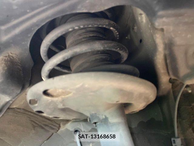 Toyota ESQUIRE 2018-09 8335733-19
