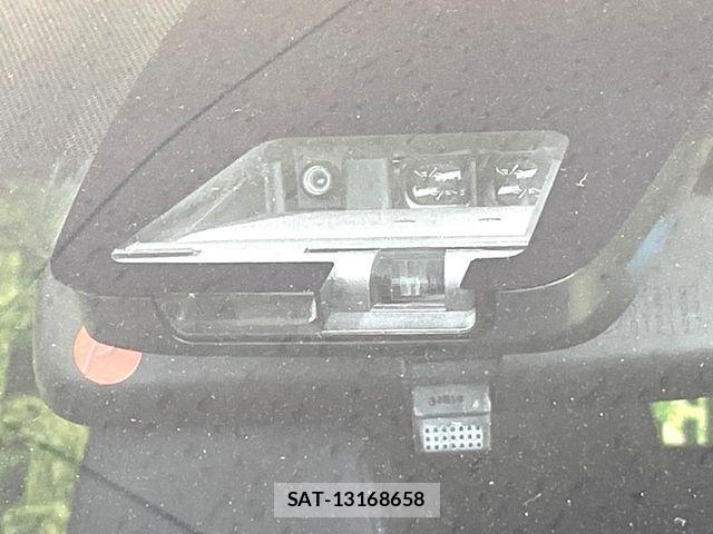Toyota ESQUIRE 2018-09 8335733-2