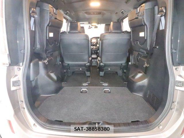 Toyota ESQUIRE 2019-07 8335734-12
