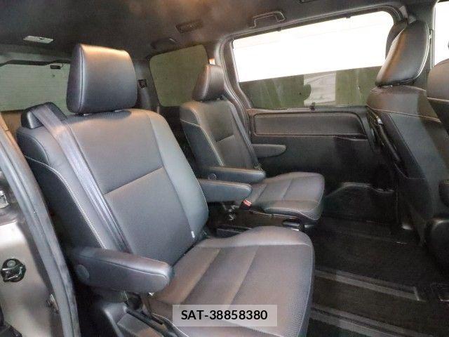 Toyota ESQUIRE 2019-07 8335734-4