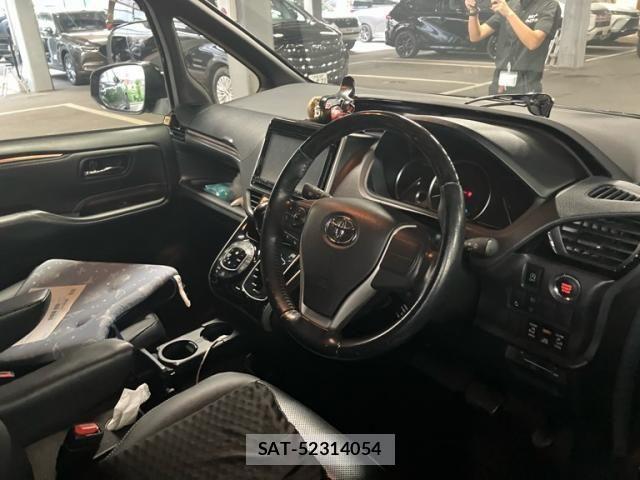 Toyota ESQUIRE 2016-03 8335735-17