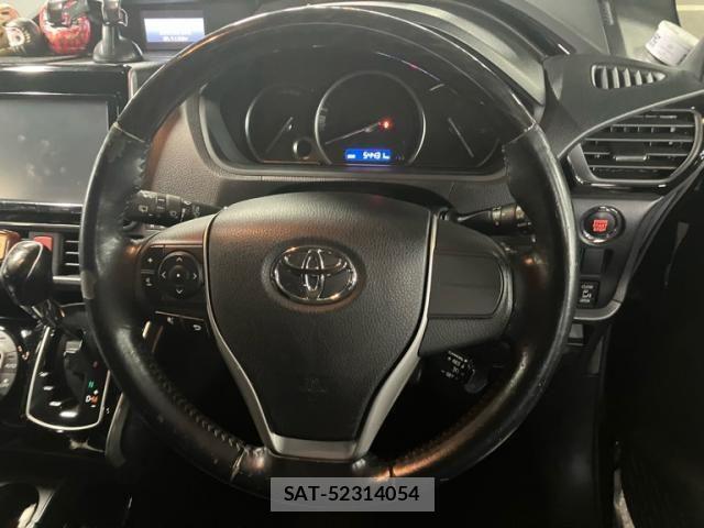 Toyota ESQUIRE 2016-03 8335735-18