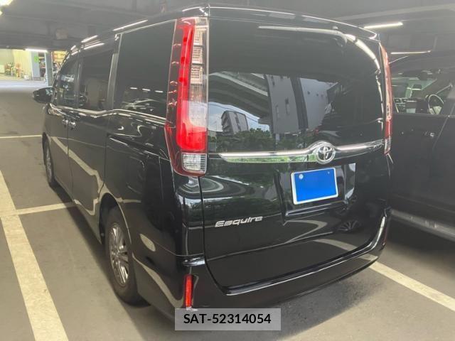 Toyota ESQUIRE 2016-03 8335735-4