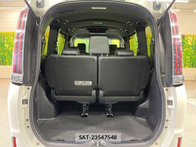 Toyota ESQUIRE 2017-10 8335732-10
