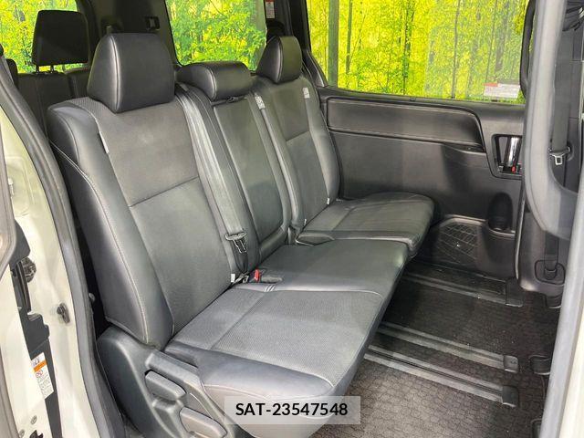 Toyota ESQUIRE 2017-10 8335732-8