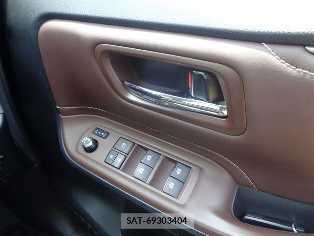Toyota ESQUIRE 2014-12 8335736-22