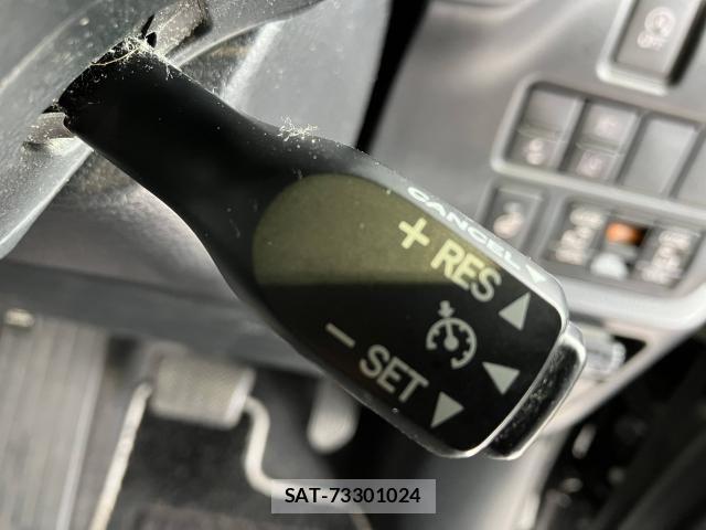 Toyota ESQUIRE 2020-12 8354399-17