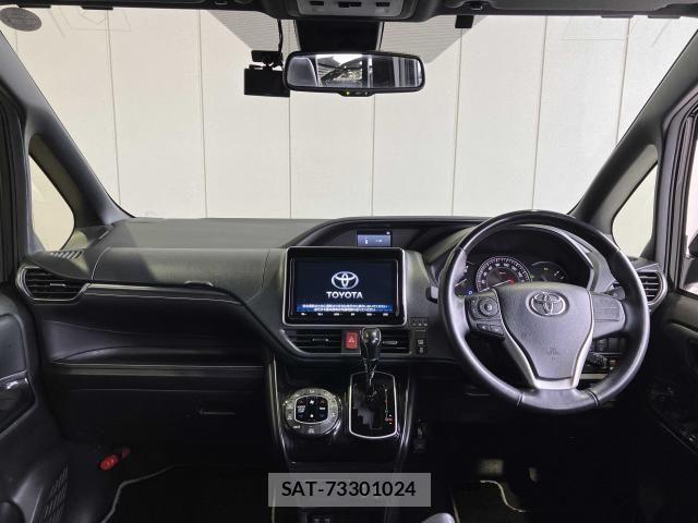 Toyota ESQUIRE 2020-12 8354399-1