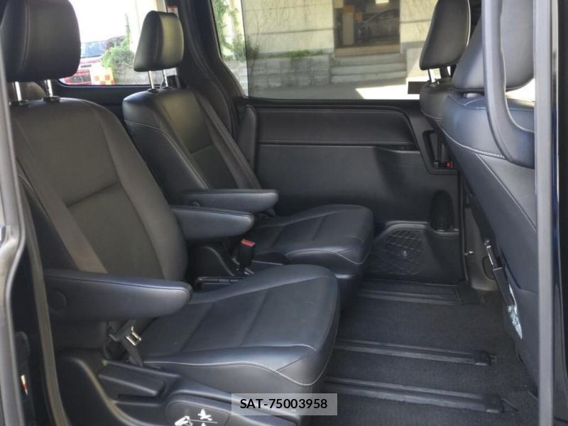 Toyota ESQUIRE 2016-06 8351499-5