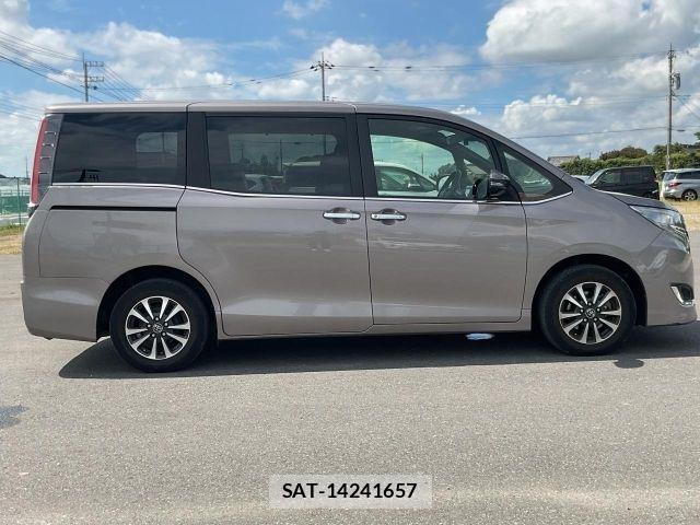 Toyota ESQUIRE 2017-11 8365767-15