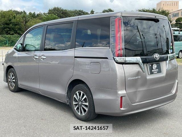 Toyota ESQUIRE 2017-11 8365767-17