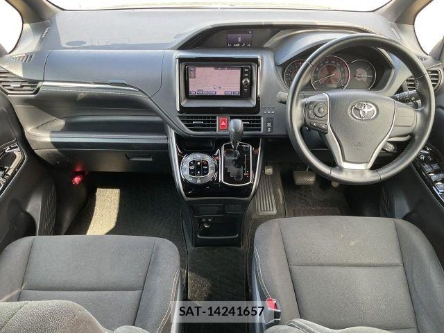 Toyota ESQUIRE 2017-11 8365767-1