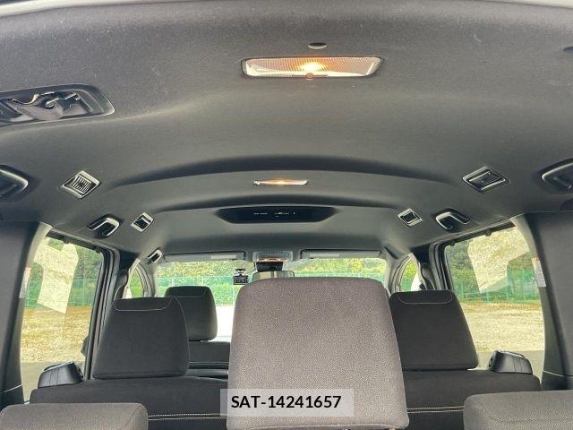 Toyota ESQUIRE 2017-11 8365767-21