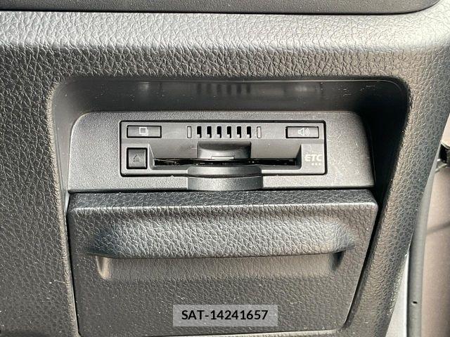 Toyota ESQUIRE 2017-11 8365767-27