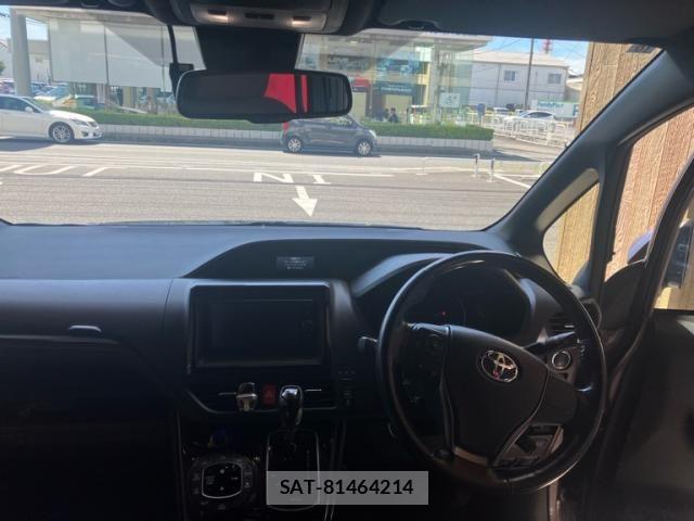 Toyota ESQUIRE 2018-03 8365768-14