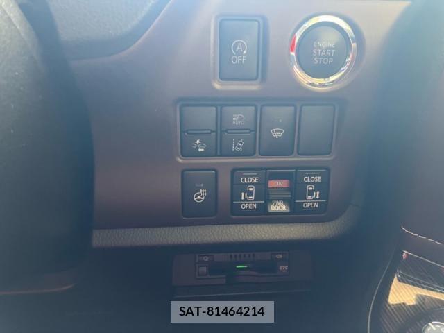 Toyota ESQUIRE 2018-03 8365768-23