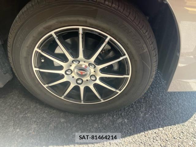Toyota ESQUIRE 2018-03 8365768-5