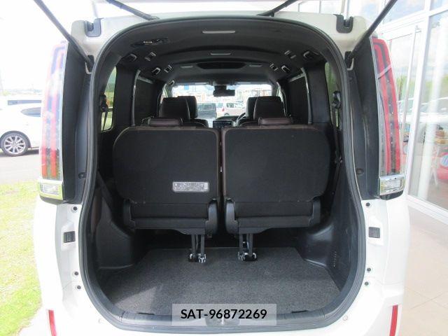 Toyota ESQUIRE 2017-12 8412237-9