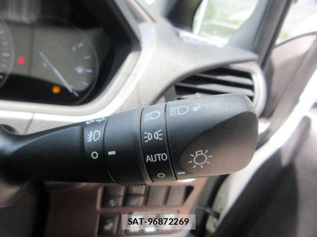 Toyota ESQUIRE 2017-12 8412237-24