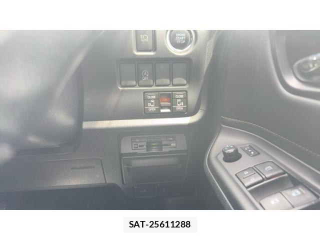 Toyota ESQUIRE 2015-09 8412241-10
