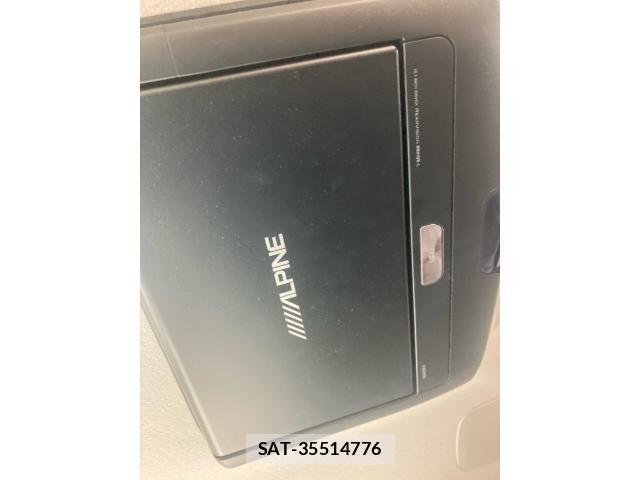 Toyota ESQUIRE 2016-09 8412238-11