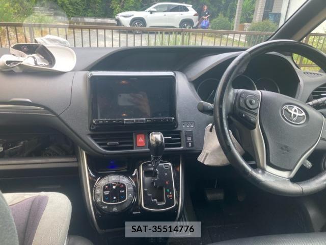 Toyota ESQUIRE 2016-09 8412238-12