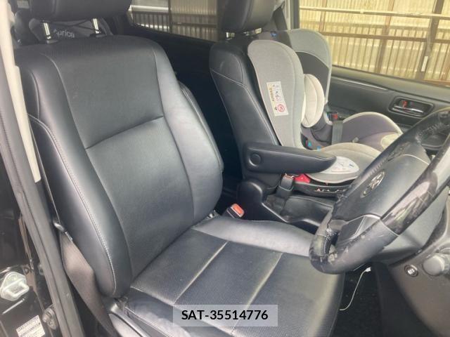 Toyota ESQUIRE 2016-09 8412238-16