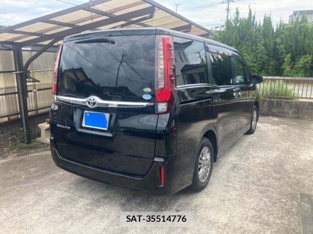 Toyota ESQUIRE 2016-09 8412238-2