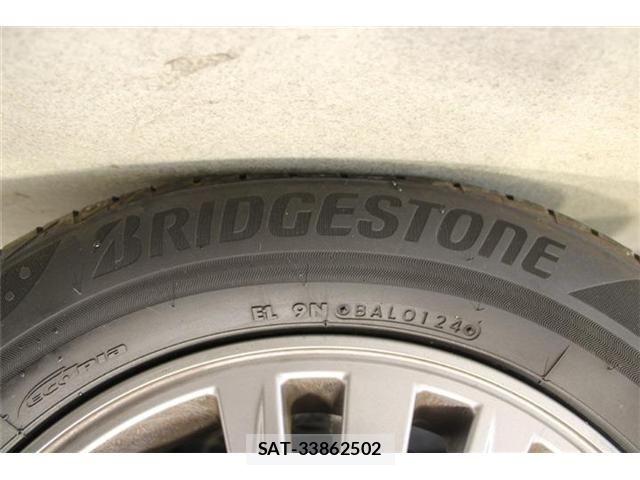 Toyota ESQUIRE 2015-03 8485352-25