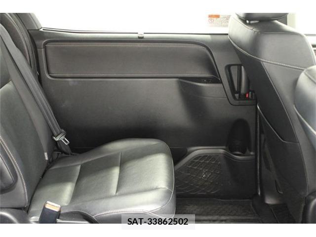 Toyota ESQUIRE 2015-03 8485352-29