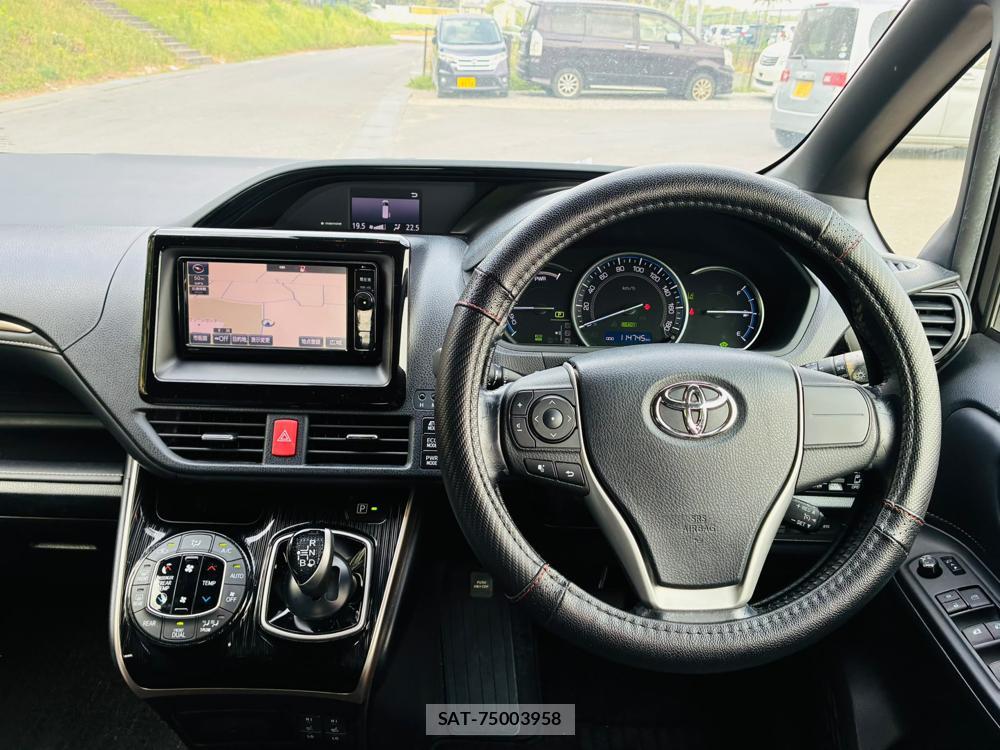Toyota ESQUIRE 2016-06 8351499-13