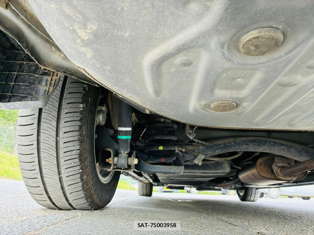 Toyota ESQUIRE 2016-06 8351499-36