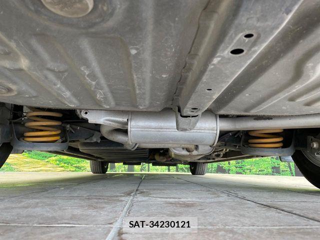 Toyota ESQUIRE 2015-01 8524776-18