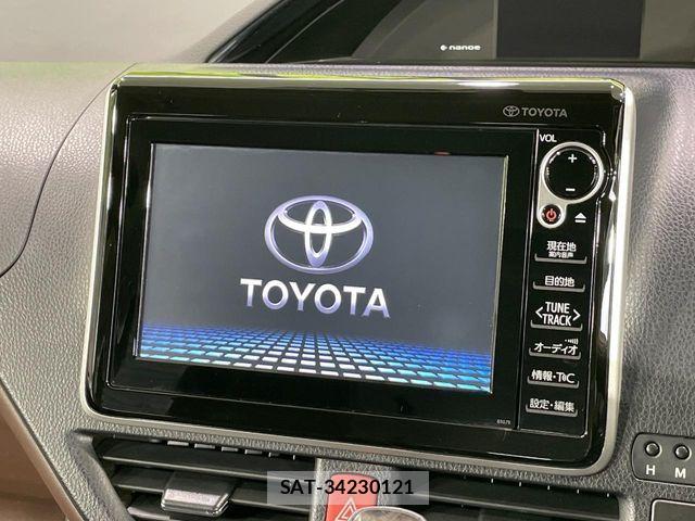 Toyota ESQUIRE 2015-01 8524776-2