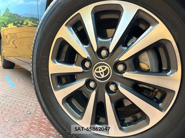 Toyota ESQUIRE 2019-08 8524775-12